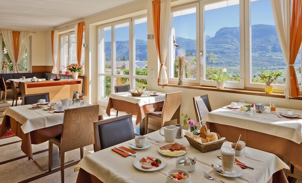 Hotel Residence Pernhof Termeno Exteriér fotografie